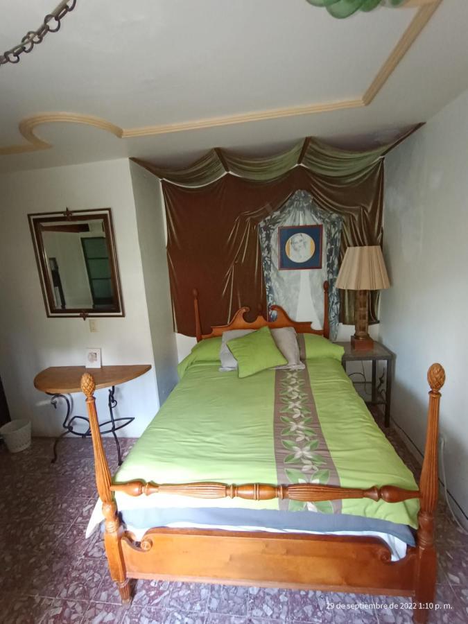 Hotel Posada Spa Antigua Casa Hogar Taxco de Alarcon Exterior photo